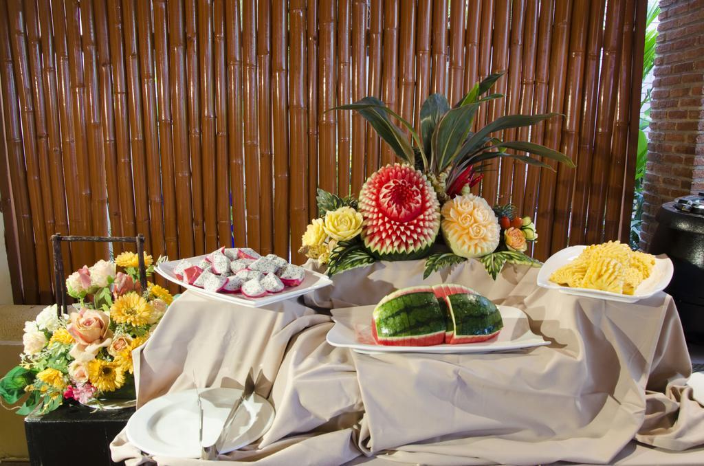 Shanaya Beach Resort & Spa Phuket Patong Екстер'єр фото